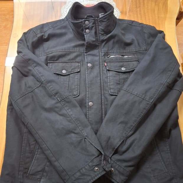 리바이스 자켓 XL사이즈 판매합니다!