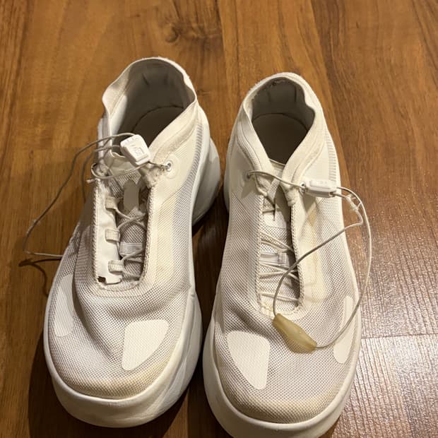 살로몬 꼼데가르송 센스필 플랫폼 화이트 235사이즈