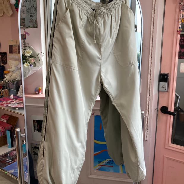 빈티지 아이보리 스포츠 조거 스트링 팬츠
