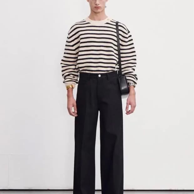 구매)렉토 Raw flared fit denim M,L사이즈 구매합니다