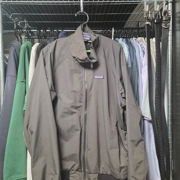 파타고니아 배기스 자켓 블랙 L사이즈 (구형)