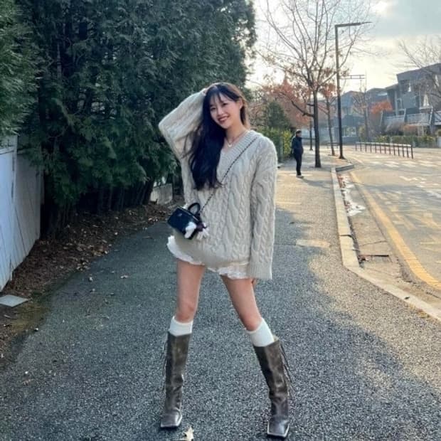 츄 아수라 니트