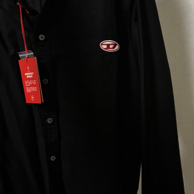 [새상품] 유럽 구매 디젤 셔츠 원가 40만원대