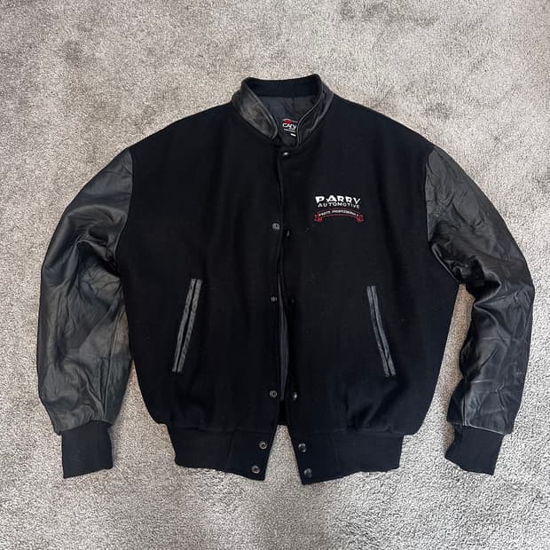 캐나다 스포츠웨어 컴퍼니 울 바시티 자켓L