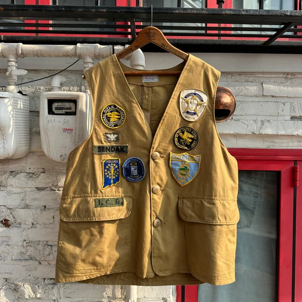 70-80s Sears 크레이지 패치워크 헌팅 베스트