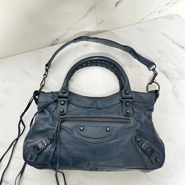 [A+ 정품] 발렌시아가 시티 모터백 퍼스트 다크네이비