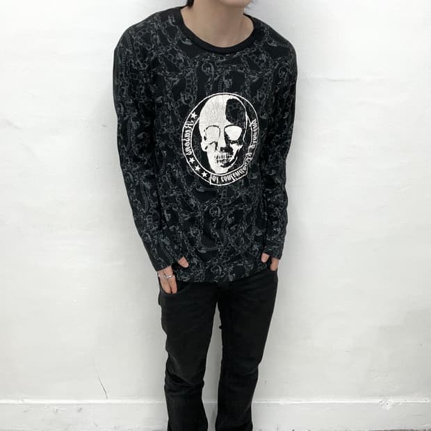 Skull chain printing long sleeve