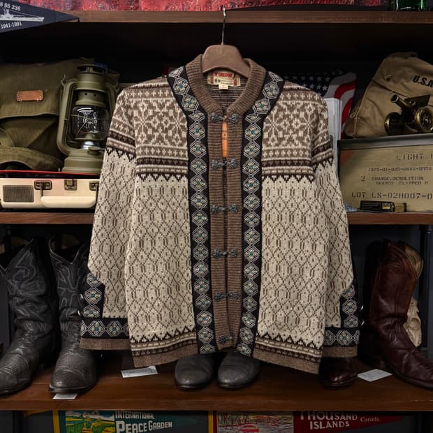 90s McGREGOR 맥그리거 네이티브 패턴 노르딕 버클 니트