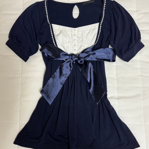 네이비 리본 블라우스