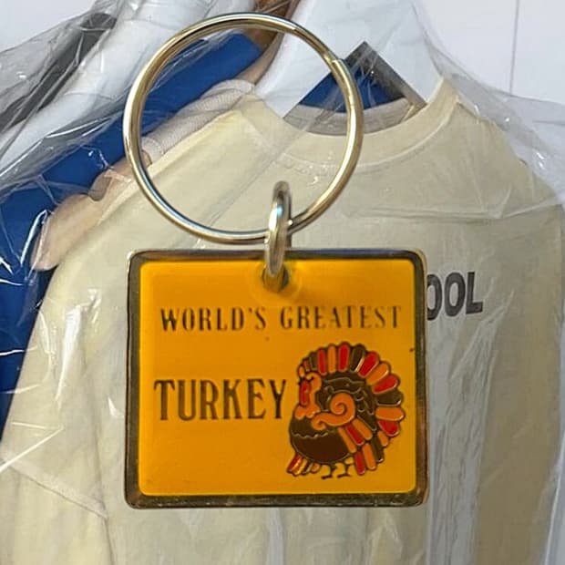 Vintage 90s Keyring