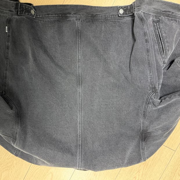 오베이 데님 자켓 판매합니다!