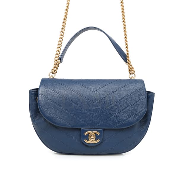 샤넬 쉐브론 크로스 드로스트링 미니 체인백 A57128