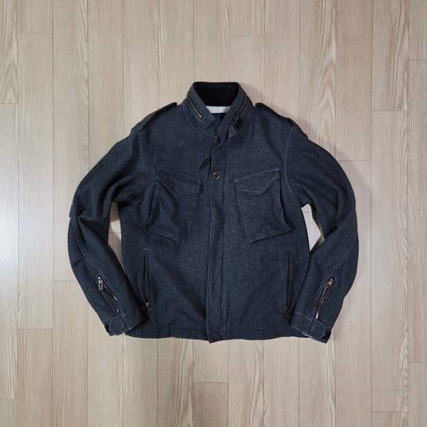 KU JAPAN 차콜 그레이 디테일 울 재킷