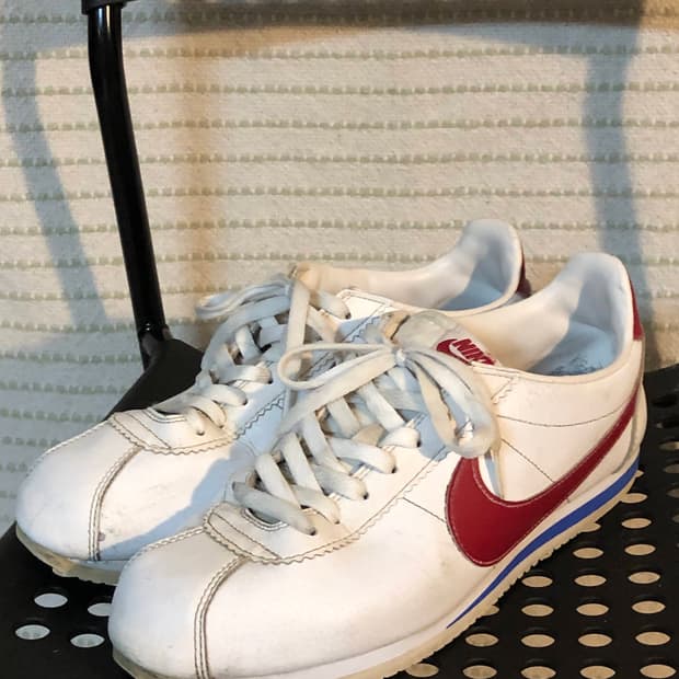 나이키 코르테즈 흰빨 275