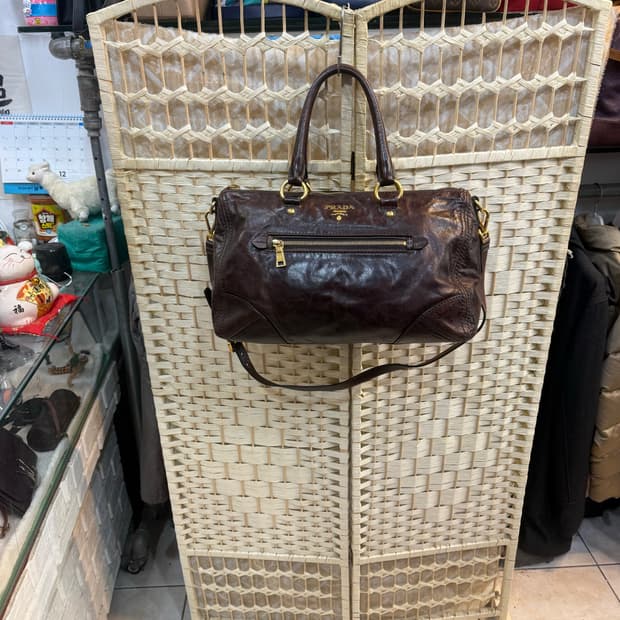 정품 프라다 비텔로 샤인 2way백 팝니다