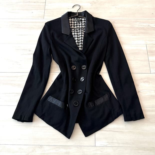 Black Dubble Button Jacket