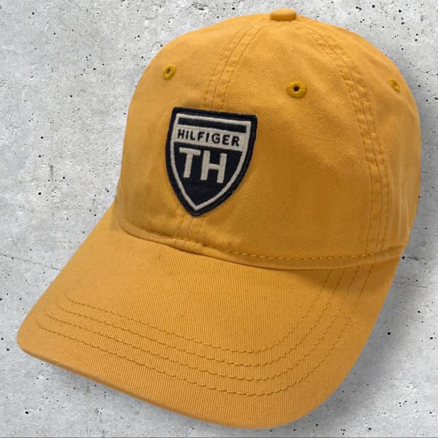 타미힐피거 옐로우 볼캡 모자
