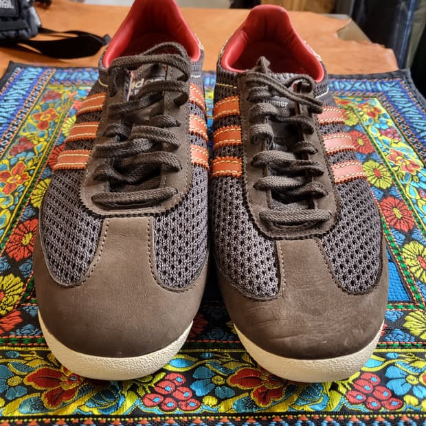 아디다스 × 웨일즈보너 SL72 니트브라운