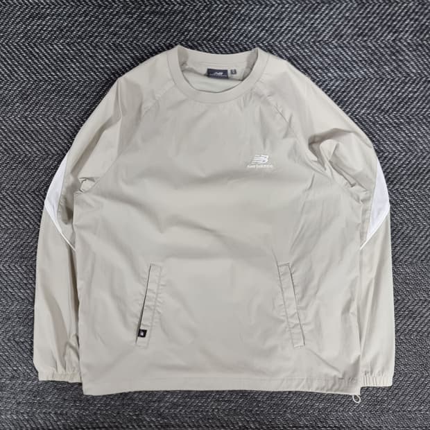 뉴발란스 베이지 아노락 트레이닝