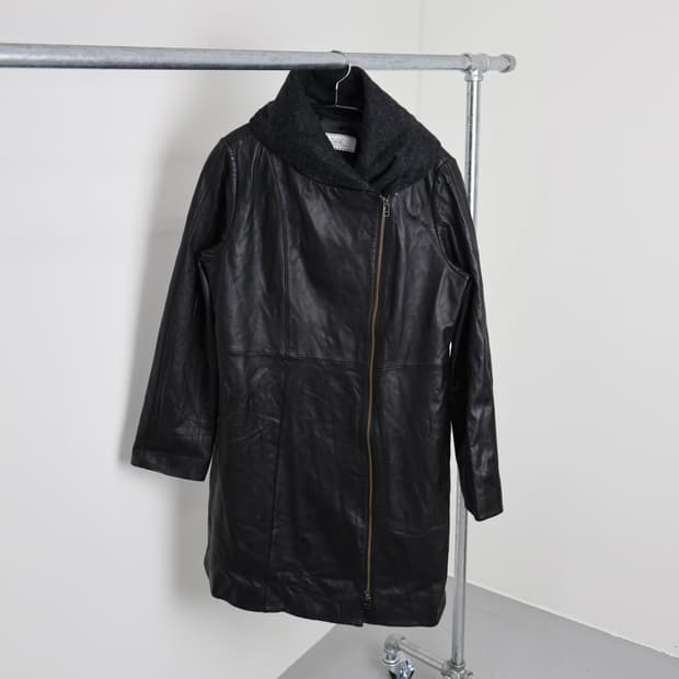 Zelal MOTOMACHI Real Leather Half Coat