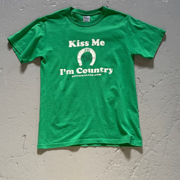 애런 왓슨 Kiss Me I'm Country 친필 싸인 굿즈 티셔츠