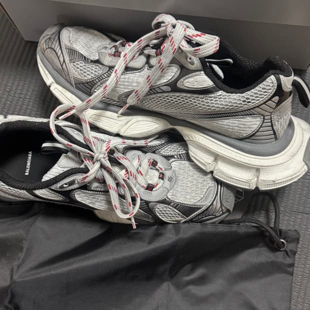 발렌시아가 3XL 그레이화이트레드 45size