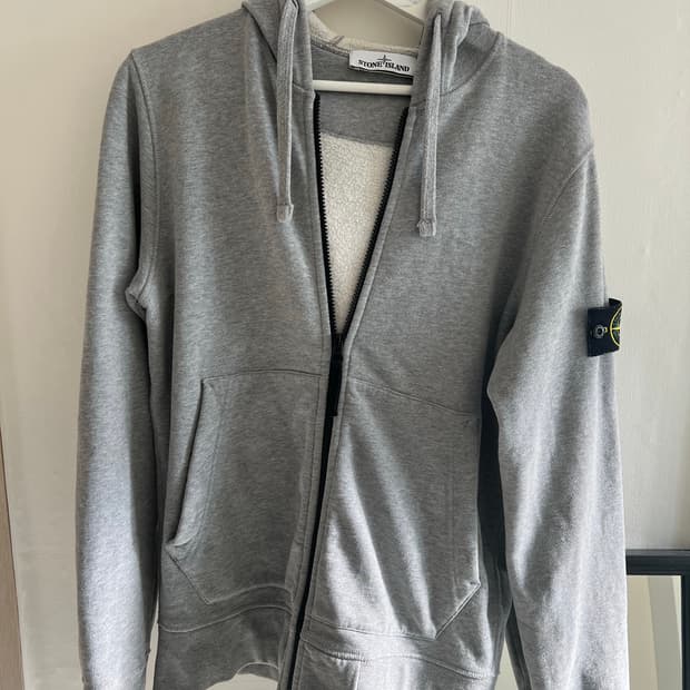 스톤아일랜드 후드집업