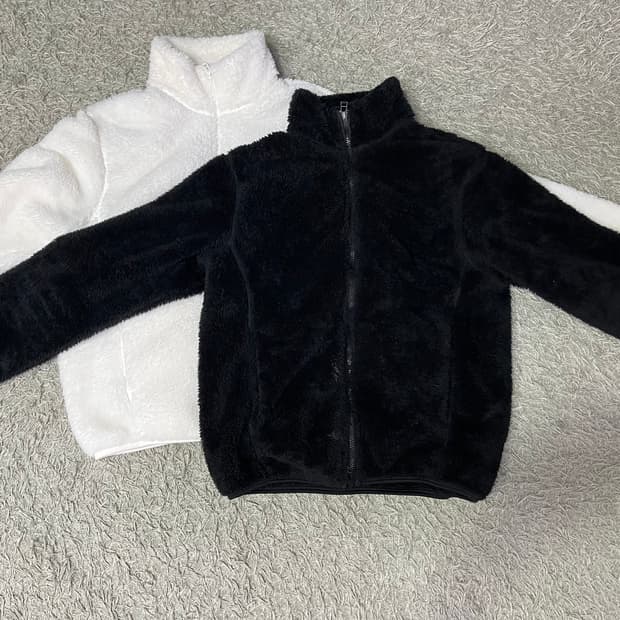 스파오 후리스 개당9000