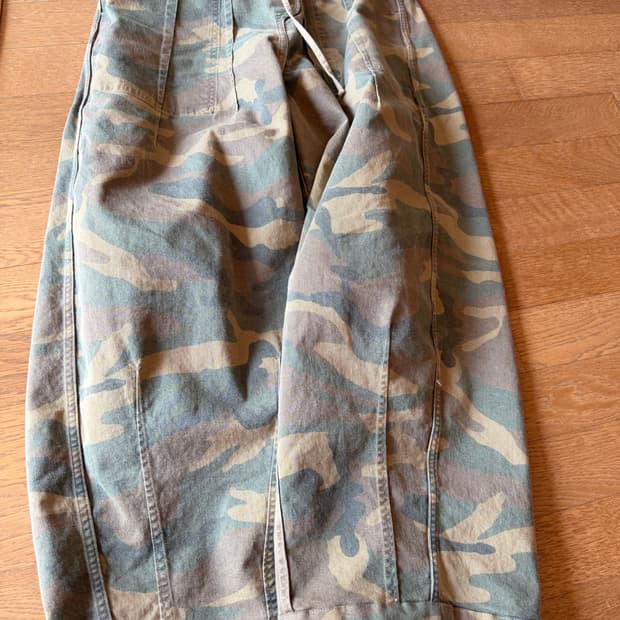 스탠드얼론 팬츠