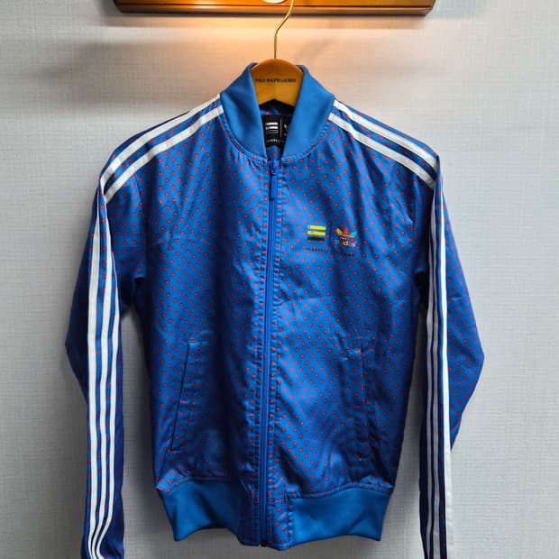 XS) 아디다스 x 퍼렐 윌리엄스 도트 트랙탑 져지 팝니다