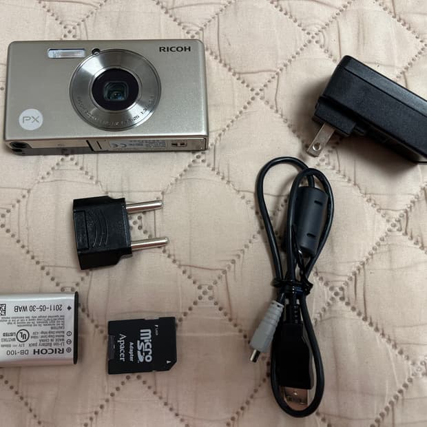 리코 RICOH PX 빈티지 디카 디지털 카메라 실버색상 작례 ㅇ