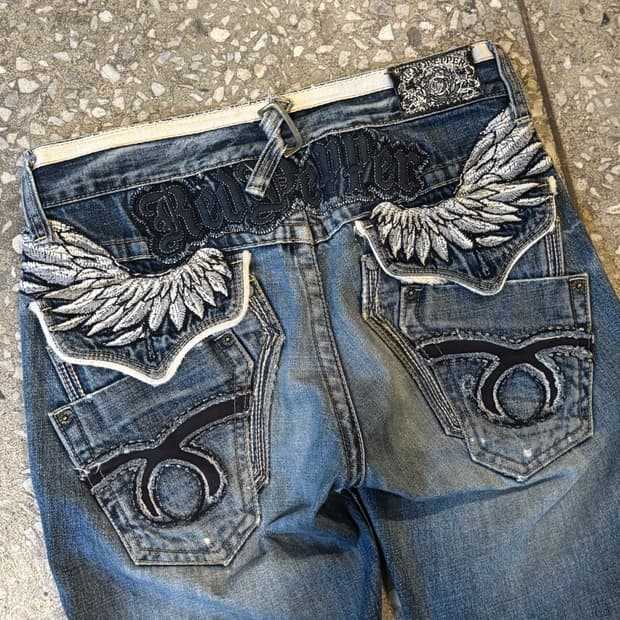 레드 페퍼 날개 패치 데님팬츠