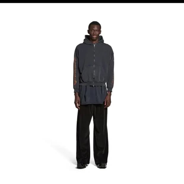 발렌시아가 오프쇼어 후드 집업