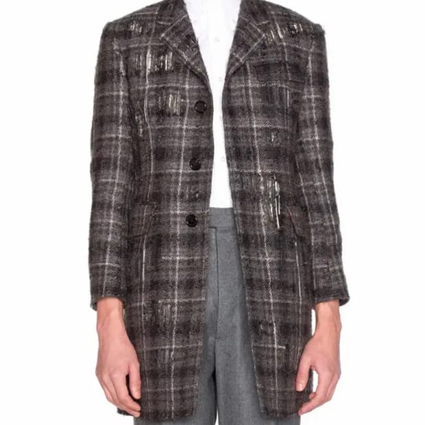 톰브라운 체크 데미지 한정판 코트