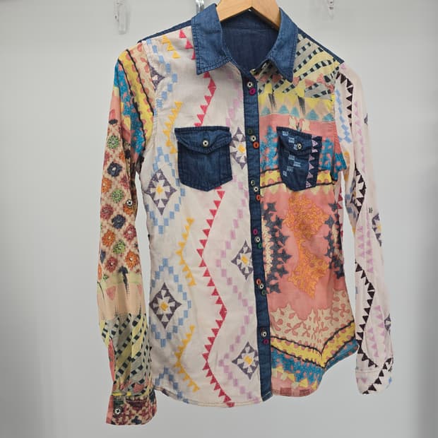 Desigual 패턴 자수 셔츠 S