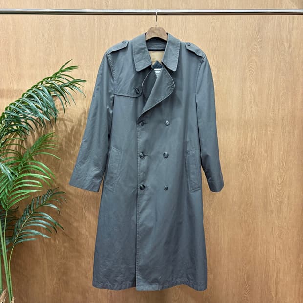 크리스찬 디올 트렌치 코트 더블 브레스트 견장 디테일 레귤러핏
