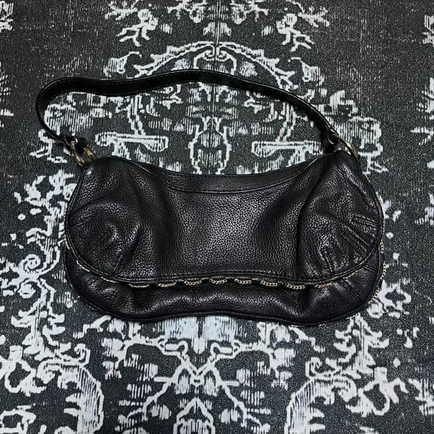 Roberto Cavalli y2k 블랙 레더 숄더백
