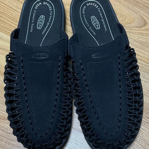 KEEN 슬리퍼 280