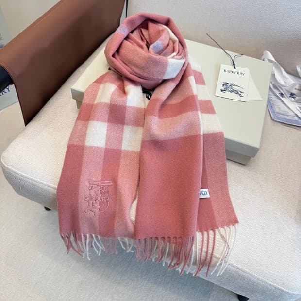 버버리 리버서블 스카프 100% 램스울
