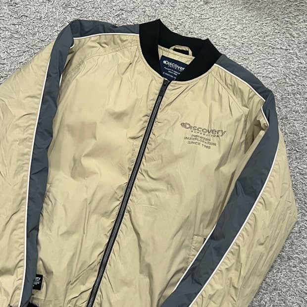 [100] 디스커버리 자켓