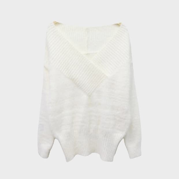 SNACC 딥 브이넥 오프숄더 니트 63388