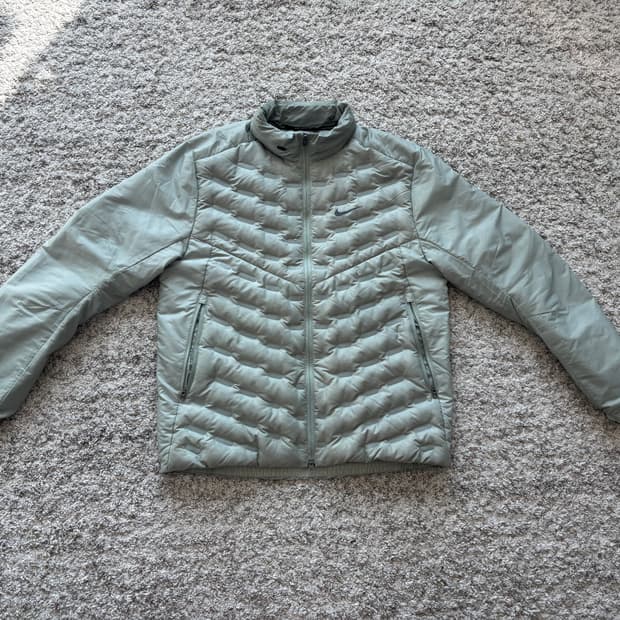 나이키 써마핏 ADV 에어로로프트 m