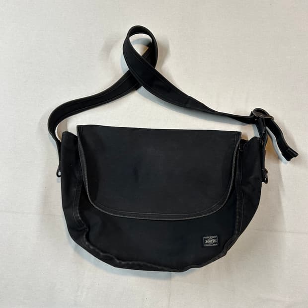 요시다 포터 스테인 블랙 메신저백 가방 숄더백 크로스백 W33