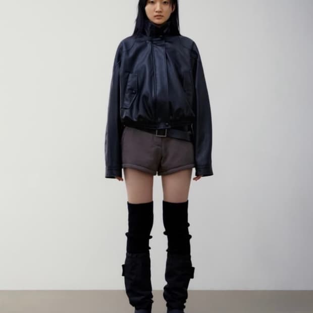 로우클래식 하이넥 레더 자켓 s size