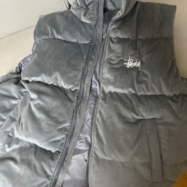 스투시 패딩조끼