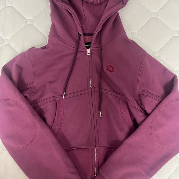 999휴머니티 후드집업 0사이즈