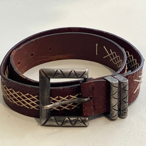 웨스턴 핸드스티치 크로스 패턴 벨트