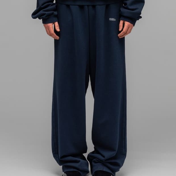 032c (U) ROZSA VICTORIA 스트레이트 컷 스웨트 팬츠