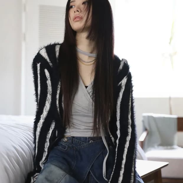 컬러인아이디 스트라이프 퍼 가디건