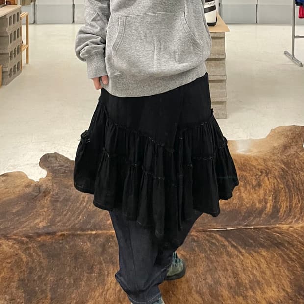 COMME DES GARCONS tricot unbalance skirt